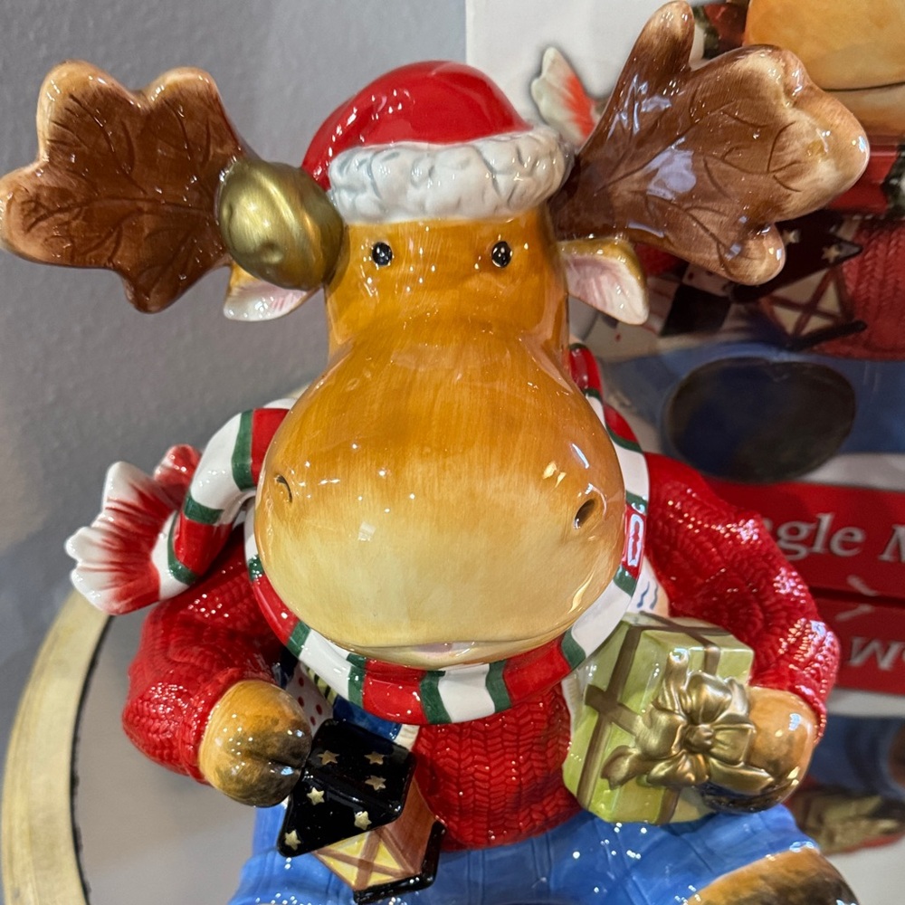 Fitz and Floyd Festive Moose Cookie Jar - Picture 2 of 8